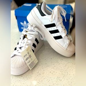 Brand New Adidas SUPERSTAR platforms